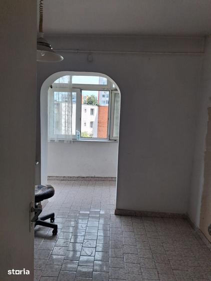 Apartament cu 3 camere decomandat în Exercițiu