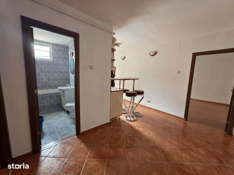 2 camere, Bulevardul Roman Musat, etaj 1 - 4