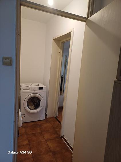 Uverturii, zona Lujerului, zona Gorjului, sector 6, Militari - 3