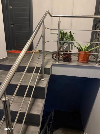 Apartament de vanzare decomandat, 76.15 mp, zona Albesti - 1