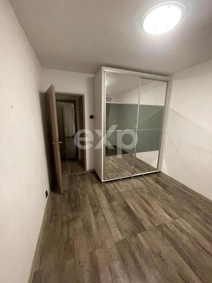 Apartament 3 Camere Decomandat, 80 mp, Etaj 2 - Zona Clubul Sportiv, Târgoviște - 8