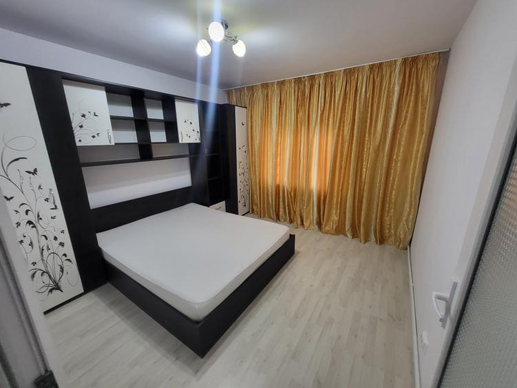 Apartament cu 2 camere decomandat în