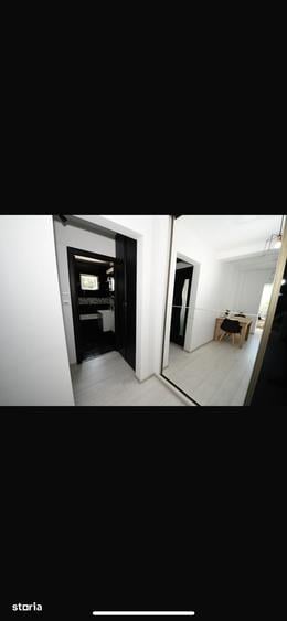 Apartament cu 2 camere decomandat în Micro 17