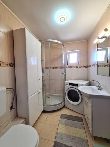 Apartament cu 3 camere decomandat în Ultracentral