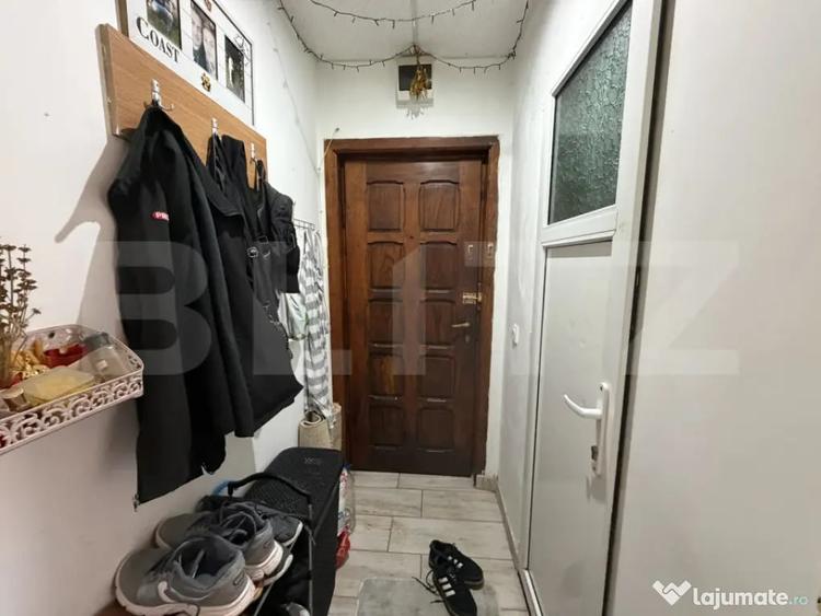 Apartament 2 camere , etaj 1, zona Gheorghe Barboi - 1