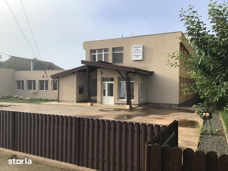 Spațiu comercial, de 2,045 mp, în Suplacu de Barcău