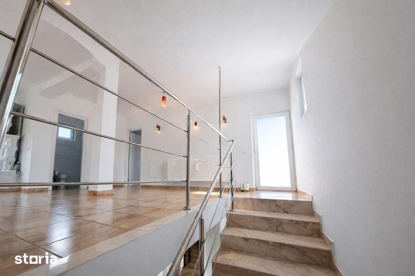 Casă cu 4 camere cu Teren 376 Mp în Traian