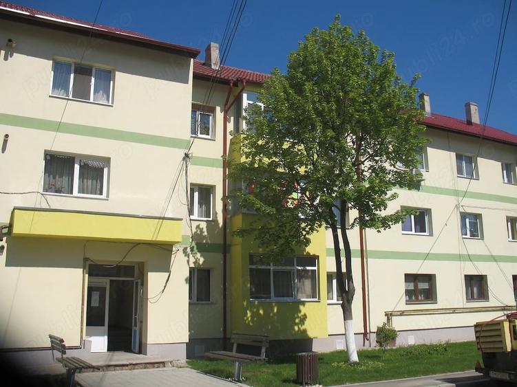 Inchiriere apartament 3 camere - 2