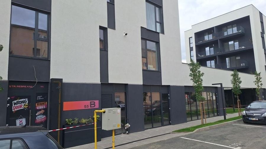 Apartament cu 2 camere semidecomandat în Vest