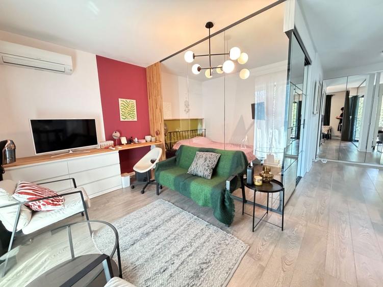 Apartament cu 2 camere semidecomandat, mobilat în Pipera