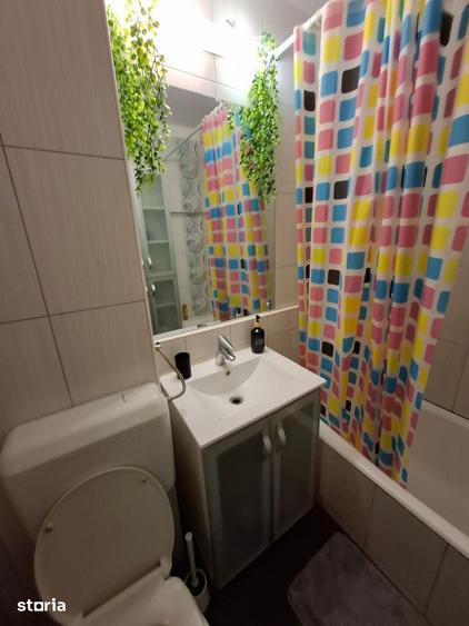Apartament cu 2 camere în Tei