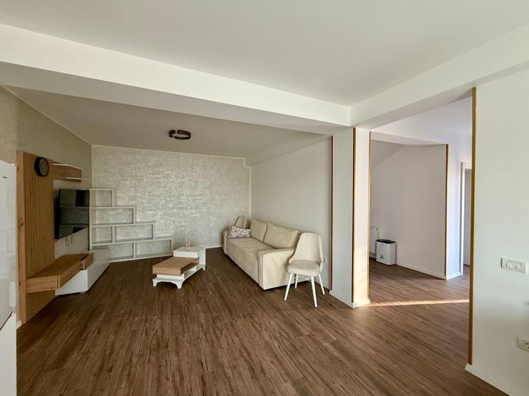 Casă individuală cu 5 camere cu Canalizare în Lumina