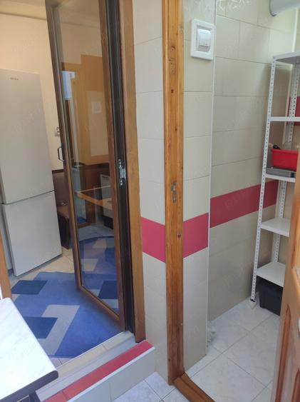 Ofer spre inchiriere apartament cu o camera - 8