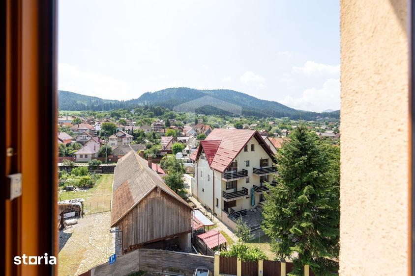 Apartament cu 3 camere decomandat în Electroprecizia