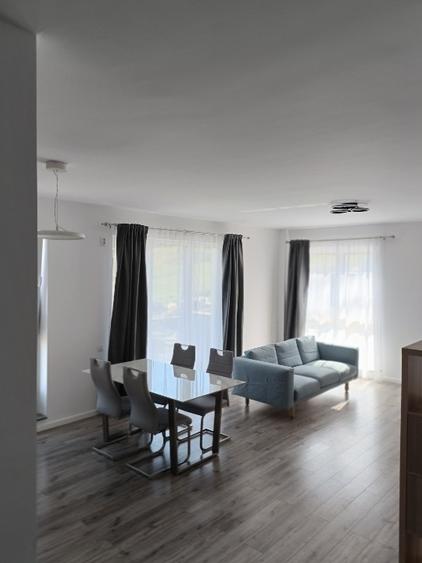 Inchiriez apartament cu garaj subteran - 6
