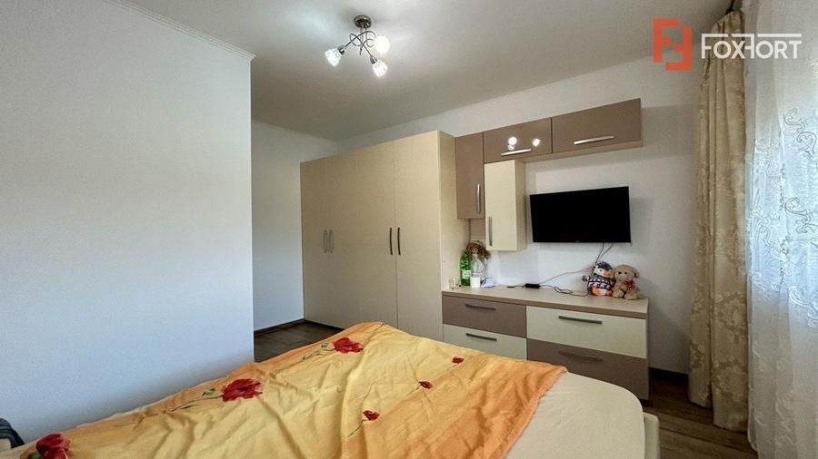 Casă individuală cu 4 camere cu Piscina în Sânandrei