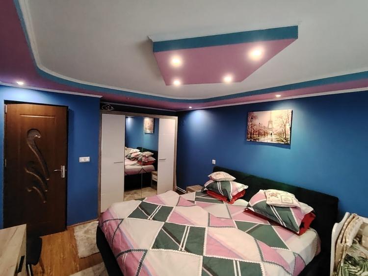 Apartament cu 3 camere decomandat în C5