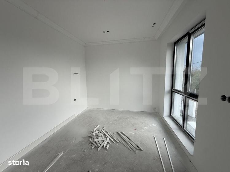 Casă cu 4 camere cu Teren 300 Mp în Botiz
