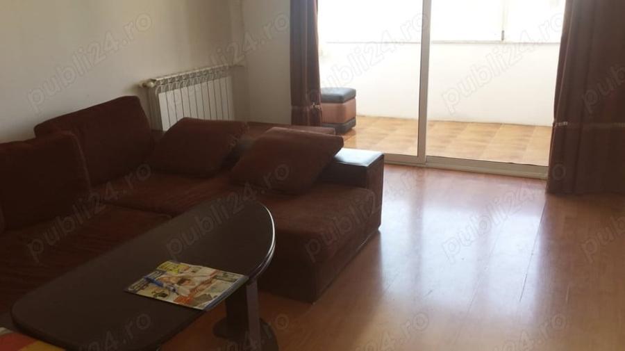 Apartament cu 2 camere decomandat în Delfinariu