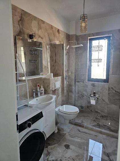 Apartament cu 2 camere decomandat în Chișoda
