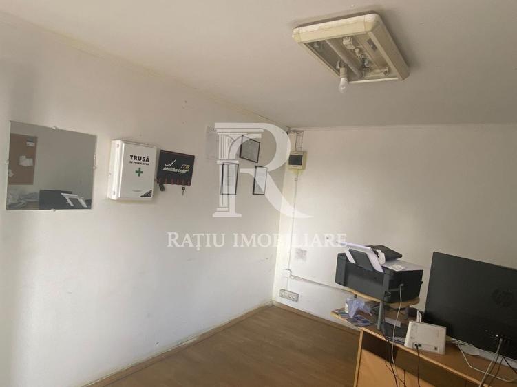 Spațiu industrial, de 240 mp, în Centura