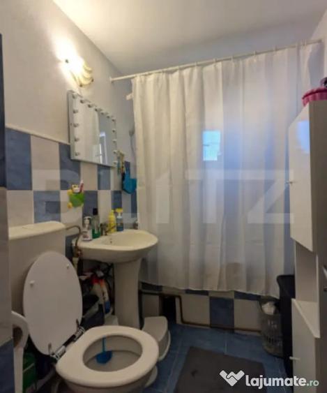 Apartament 3 camere decomandat, zona Catedrala Eroilor T - 9