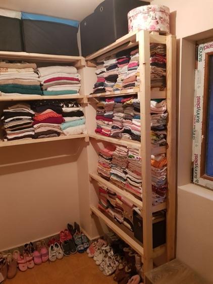 Casă cu 4 camere în Petrilaca