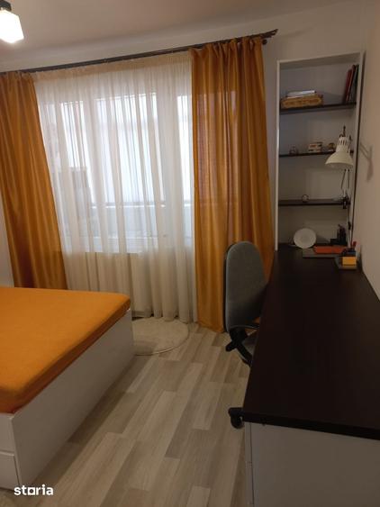 Apartament cu 3 camere în 1 Mai