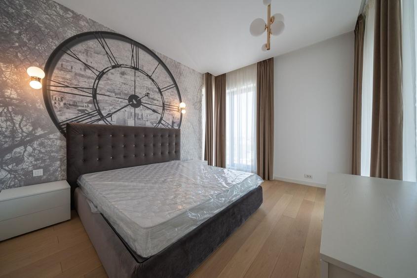 Apartament cu 4 camere decomandat, mobilat în Herăstrău