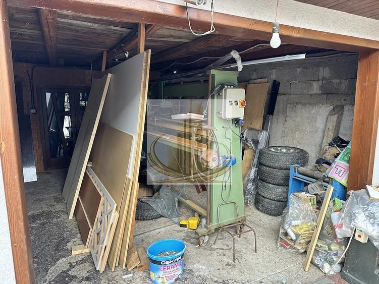 Casă cu 4 camere cu Teren 1000 Mp în Dofteana