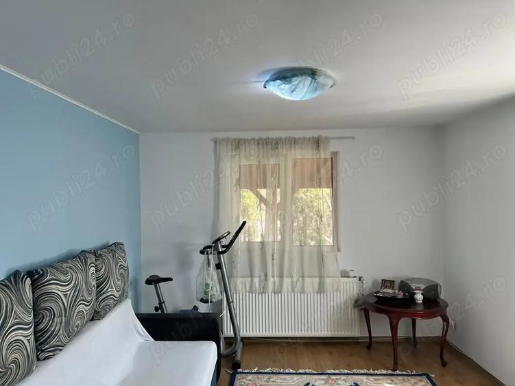 Casă cu 3 camere cu Teren 1476 Mp în Gruiu