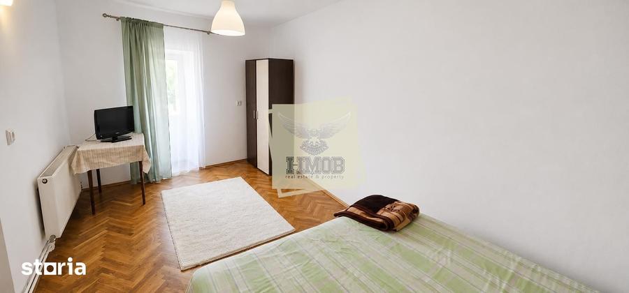 Apartament cu 4 camere în Ultracentral
