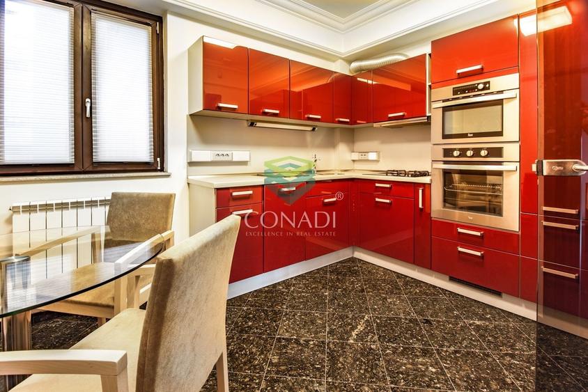 Apartament cu 2 camere decomandat, mobilat în P-ța Amzei