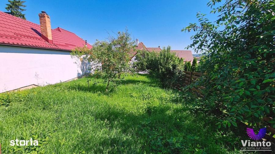 Casă cu 5 camere cu Teren 483 Mp în Trei Stejari