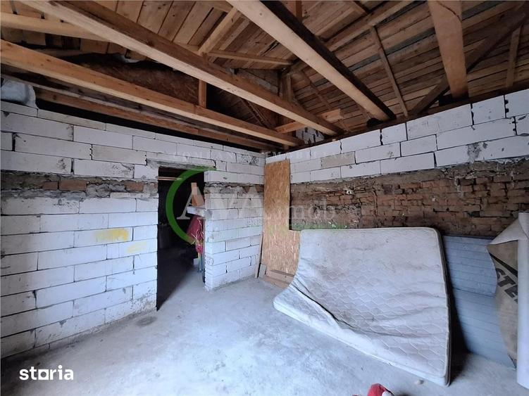 Casă cu 5 camere cu Teren 1200 Mp în Gherăiești