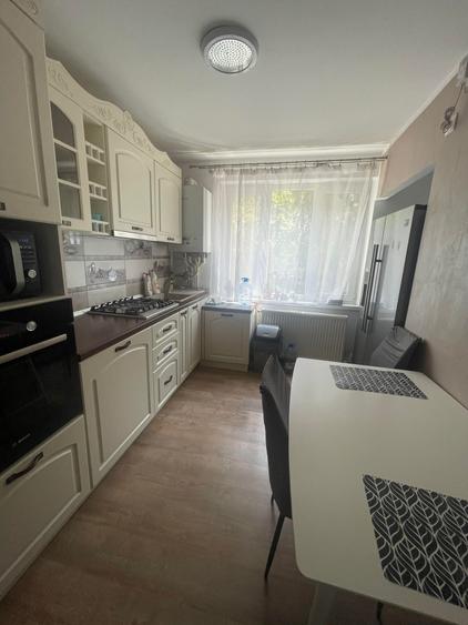 Baia Mare -Central Olteniei apartament 2 camere decomandat etaj 1 - 5