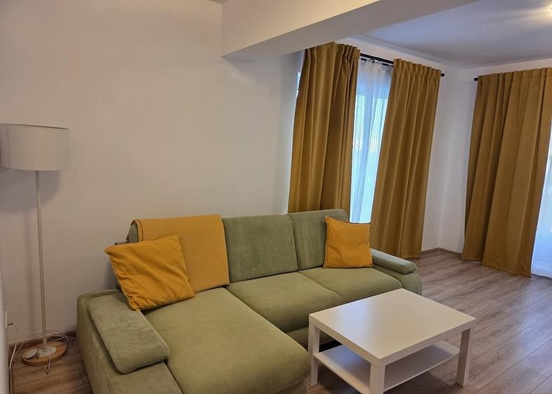 Apartament cu 2 camere decomandat, mobilat în Titulescu
