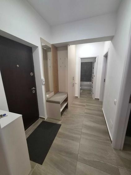 Apartament cu 2 camere decomandat în Metalurgiei