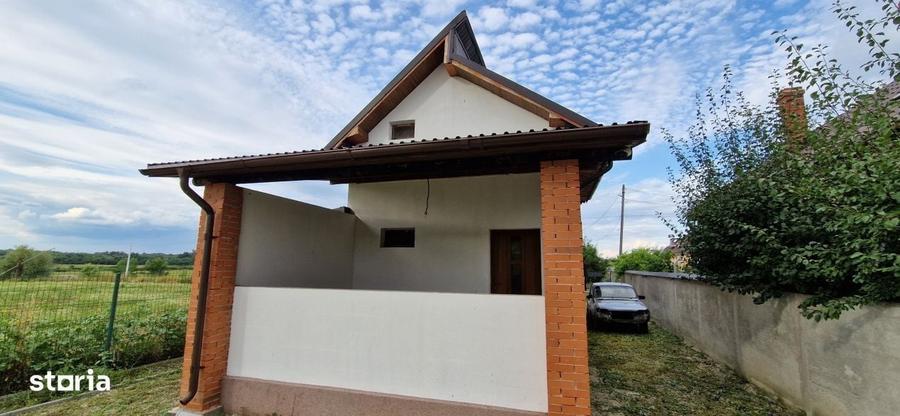 Casă cu 4 camere în Central