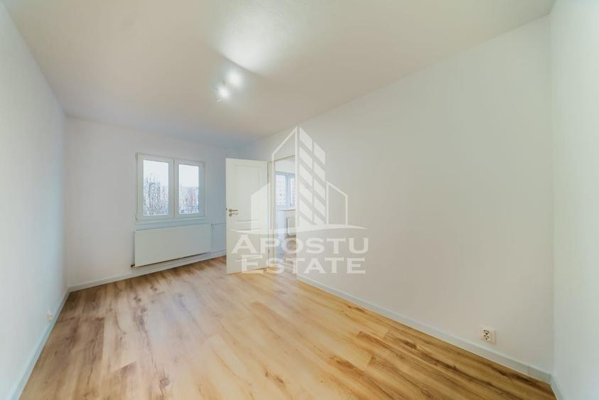 Apartament cu 2 camere semidecomandat în Aurel Vlaicu