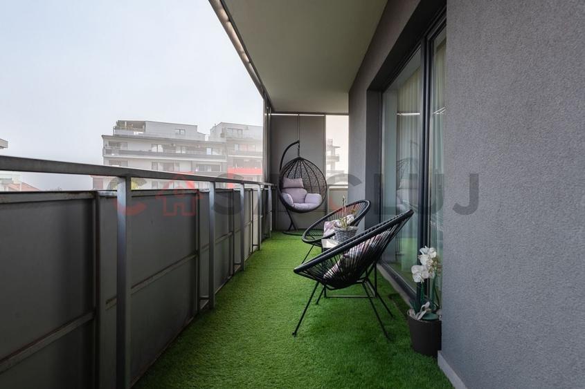 Apartament cu 3 camere semidecomandat, mobilat în Bună Ziua