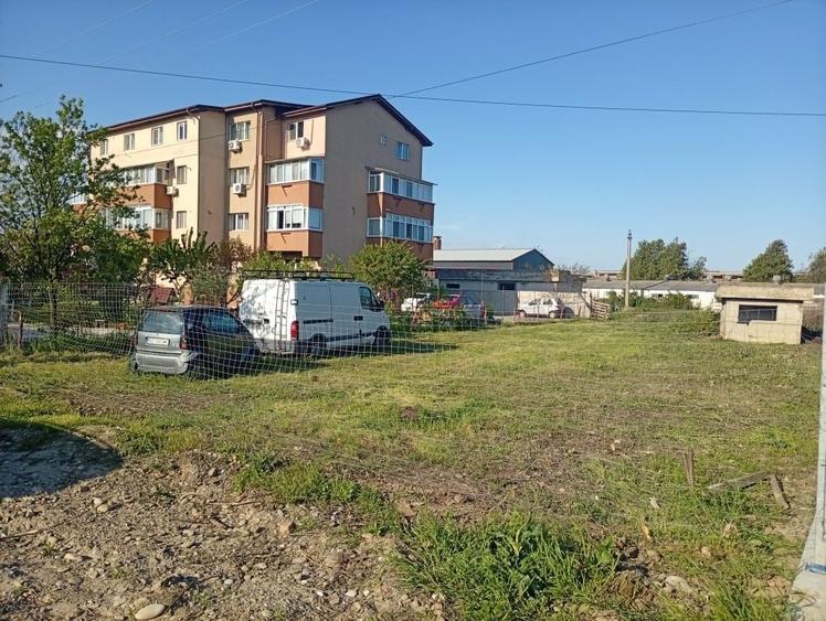 Teren de 1100 mp, în Vernești