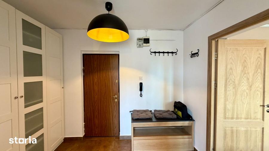 Apartament cu 2 camere semidecomandat în Grivița