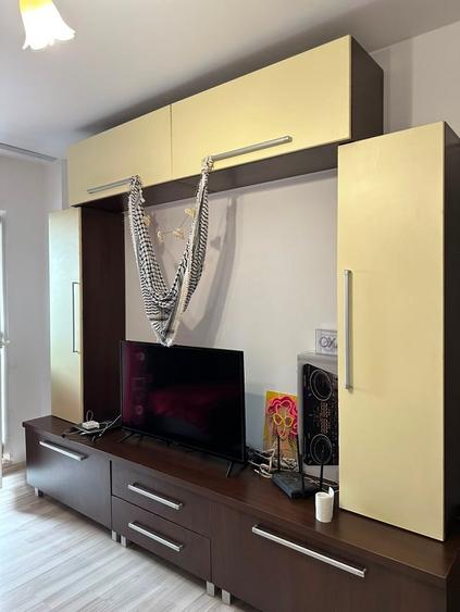 Apartament cu 2 camere decomandat în Centru Civic