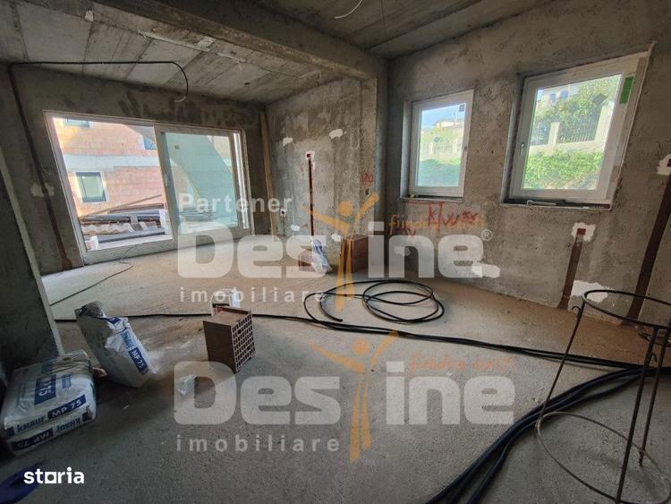 Casă cu 5 camere decomandat cu Teren 620 Mp în Ciurea
