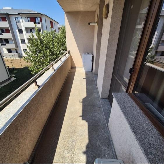 Garsonieră decomandată în Central