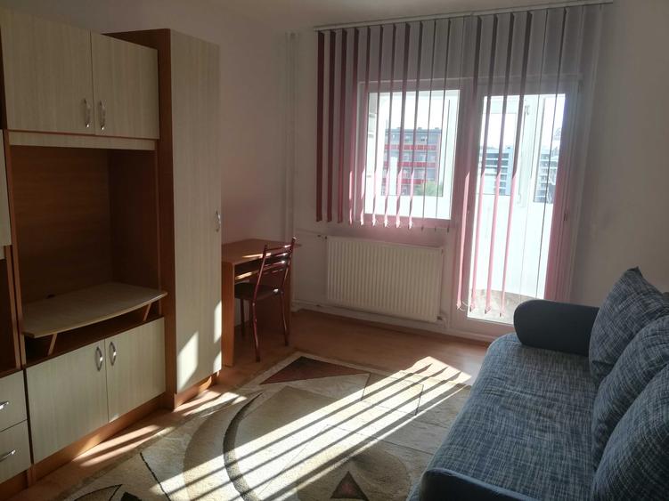 Garsonieră în Zorilor