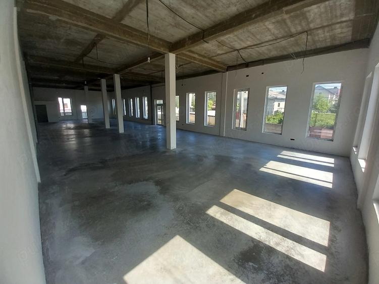 Spațiu comercial, de 472 mp, în Burdujeni