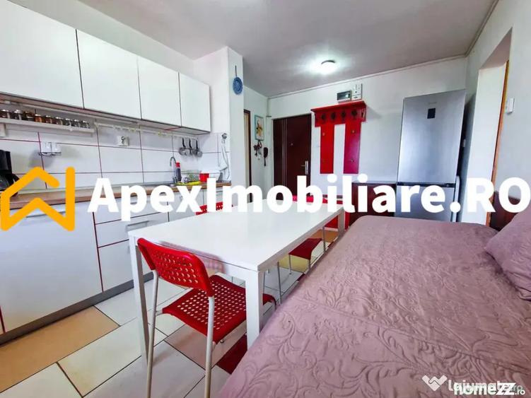 Apartament cu 2 camere decomandat, mobilat în Basarabia