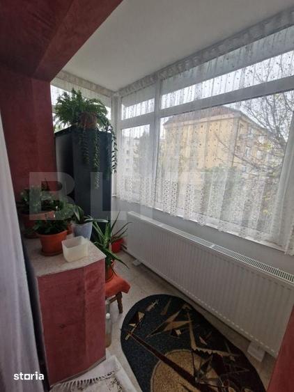 Apartament cu 3 camere decomandat în Ipotești